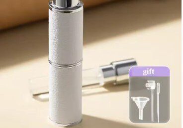 A picture of a toothbrush and toothpaste tube.
